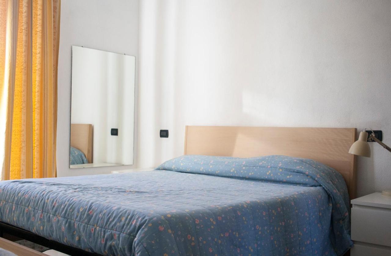 Apartament Via Colombo Marina di Massa Zewnętrze zdjęcie